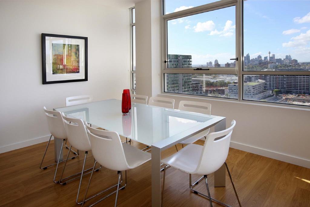 Moore To See - Modern And Spacious 3Br Zetland Apartment With Views Over Moore Park Σίδνεϊ Εξωτερικό φωτογραφία